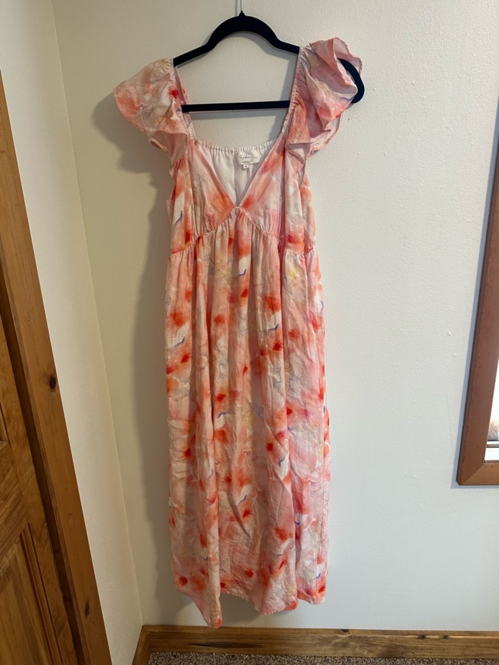 Lightweight Floral Maxi Dress in Peach and Coral